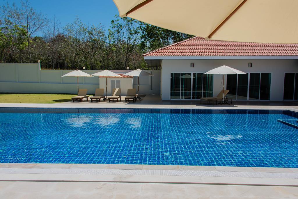 Villa Tha Maphrao Pa Khlok Екстериор снимка
